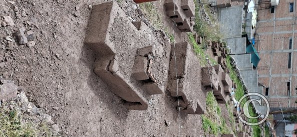 Hillside Miniature Structures (4)