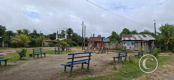Parque at Jiron Callao and Jiron Almirante Grau