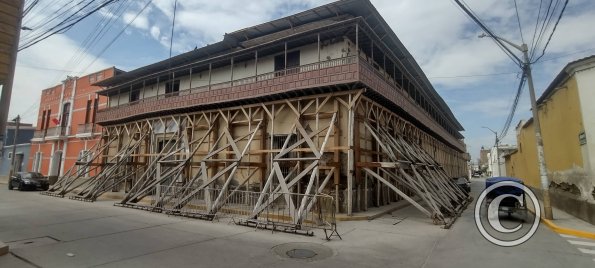 Casa Montjoy, 1810, historic 67 meter long balcony (4)
