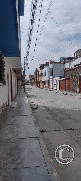 Emiliano Nino near Victor Doig y Lora