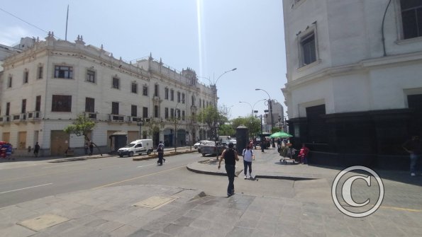 Av. Nicolas de Pierola y Jiron Contumaza