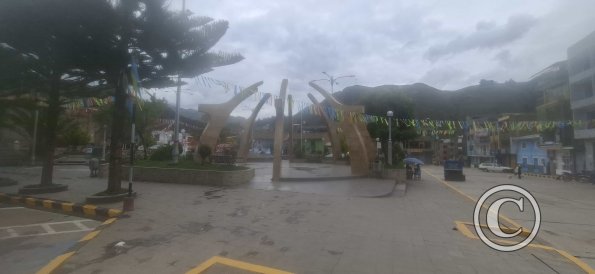 Plaza de Armas at Av Centenario and Jiron 6 de Agosto