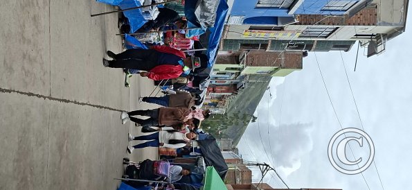 Sunday market filling another street