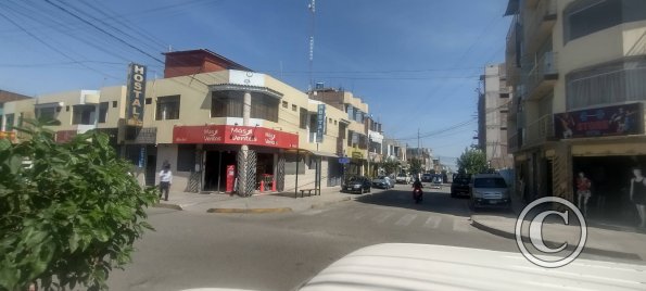 Calle Yanahuara near Av. Carlos Shuton (2)