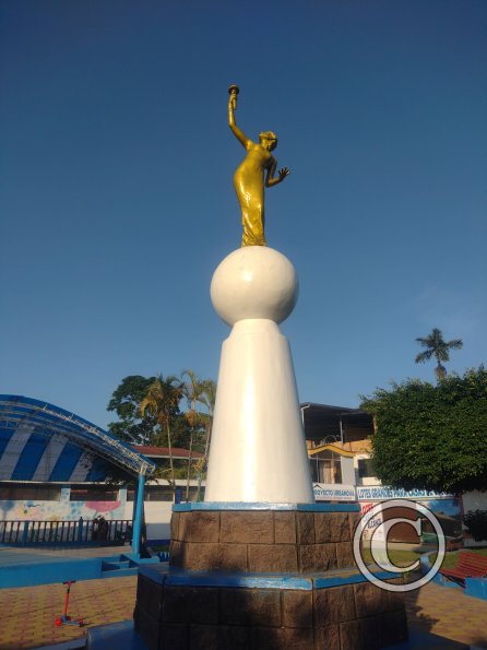 Plazuela Libertad - Jiron 2 de Mayo y Jiron Reyes Guerra