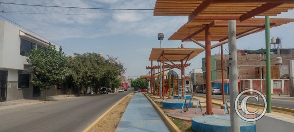 Av. Circunvalancion y Jiron Los Espinales
