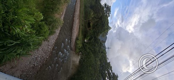 Rio Huancabamba confluence with Quebrada La Esperanza
