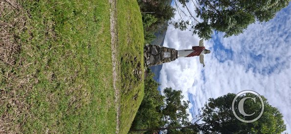 Statue of Christ at the town entrance