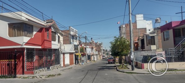 Calle Eduardo Carbajal y Calle Americo Carpio