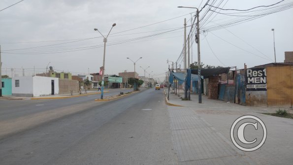 Abraham Valdelomar y Calle Los Alamos