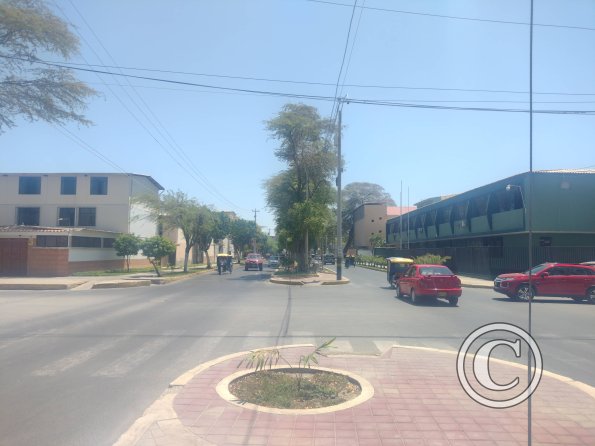 Av. Bolognesi y Av. Richard Cushing
