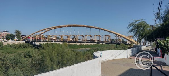 Puente San Miguel from malecon
