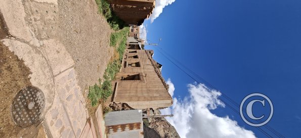 Old houses at Jiron Tupac Amaru (2)