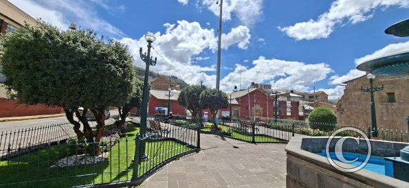Parque San Román behind the Catedral de Puno (2)