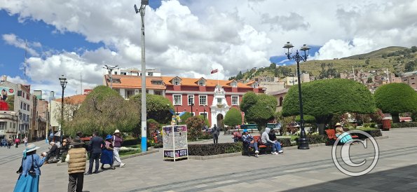 Plaza Mayor at Jiron Deustua and Jiron Lima