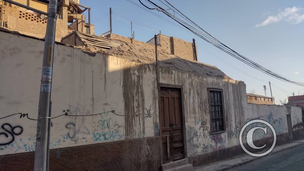 Calle Julio MacLean y Calle Arias Araquez