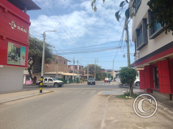 Avenida Miguel Grau near the stadium (2)