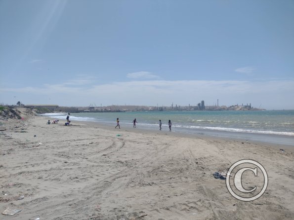 Bahia de Talara near Avenida 9 de Octubre (2)