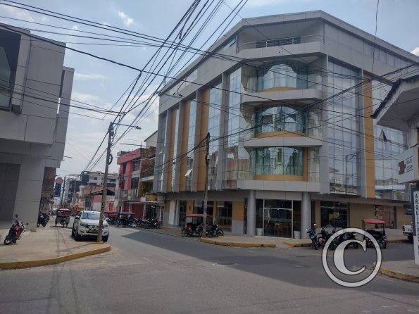 Avenida Jimenez Pimentel y Jiron Progreso
