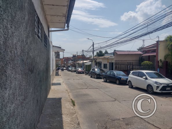 Jiron Alegria Arias de Morey y Jiron Francisco Bolognesi