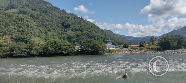 Rio Huallaga from Av Jose Prato (3)