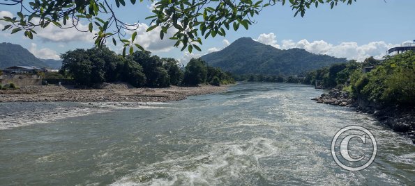 Rio Huallaga from Av Jose Prato (4)