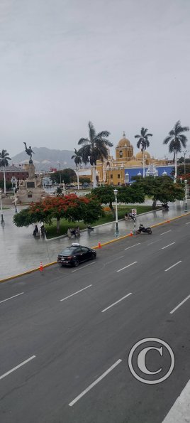 Plaza de Armas 3