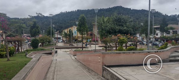 Plaza de Armas at Av Leopoldo Krausse and Jiron Cooperativa (3)