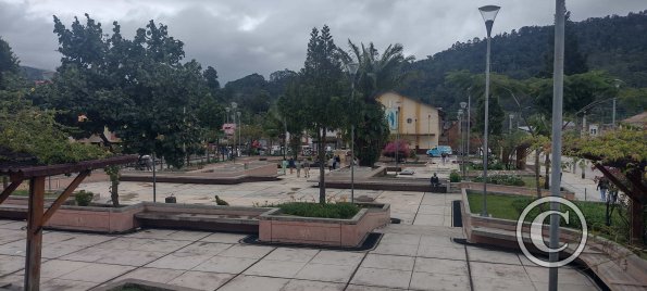 Plaza de Armas at Av Leopoldo Krausse and Jiron Cooperativa (4)