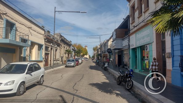 Calle Jose Pedro Varela y Calle Aparicio Saravia (2)