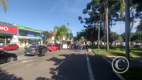 Plaza General at Av. Sarandi looking toward Av. Artigas