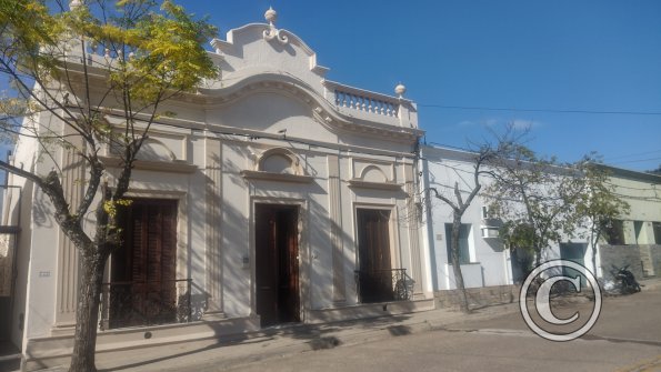 Calle Julio Delgado y Av. Armando Barbieri