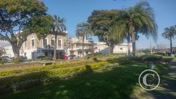 Calle Purificacion y Calle Dr. Atilio Chiazzaro at Plazoleta Roosevelt