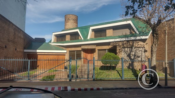 Calle Gen. Flores near Calle Ituzaingo